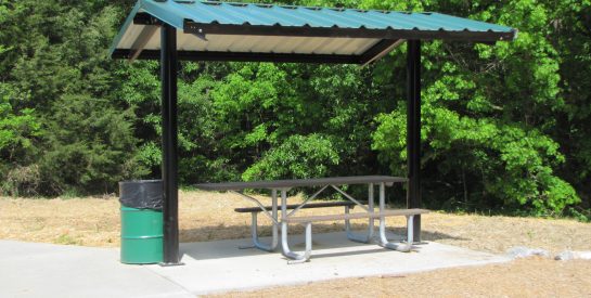 Indian Hills Park Shelter with Picnic Table