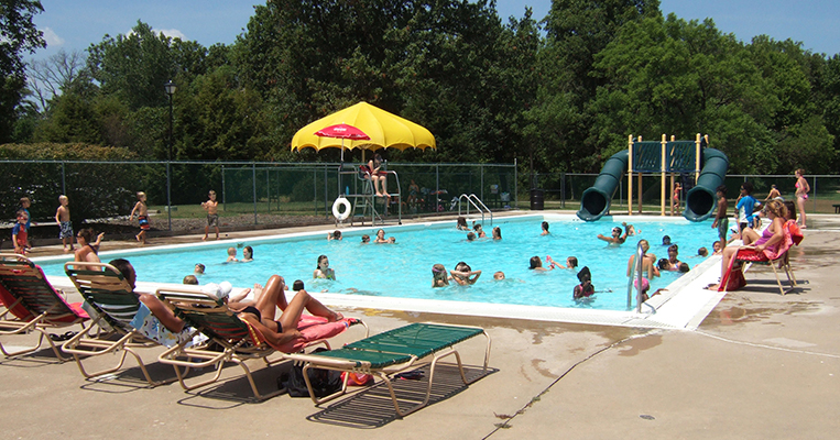 Lake of the Woods Pool Deck