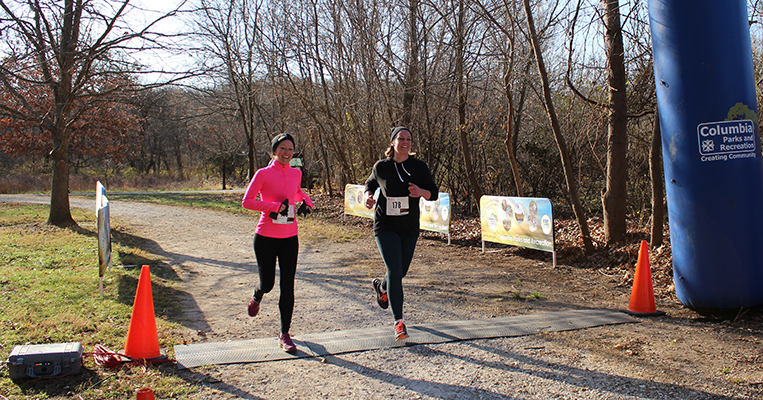 Runners completing Stonegrinder 7K Trail Run