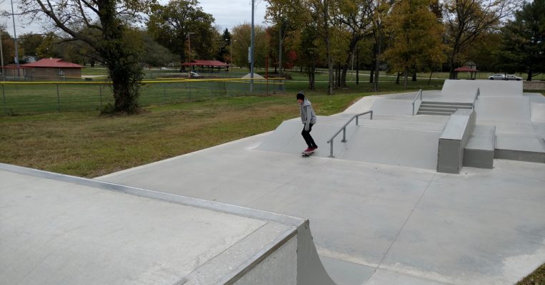 Trying out the Douglass Park Skatepark.