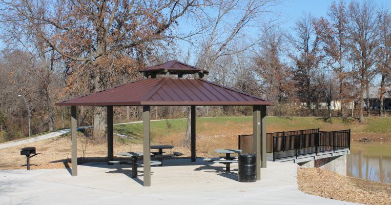 Barberry Park Shelter and Picnic Tables